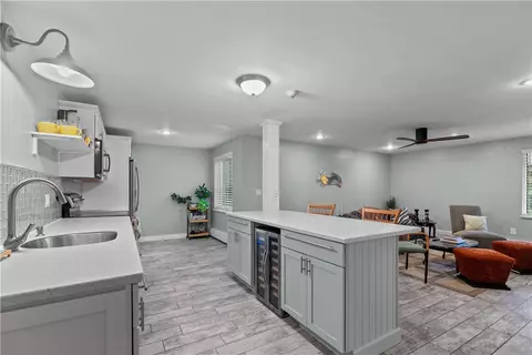 66 Girard Ave #114, Newport, RI 02840