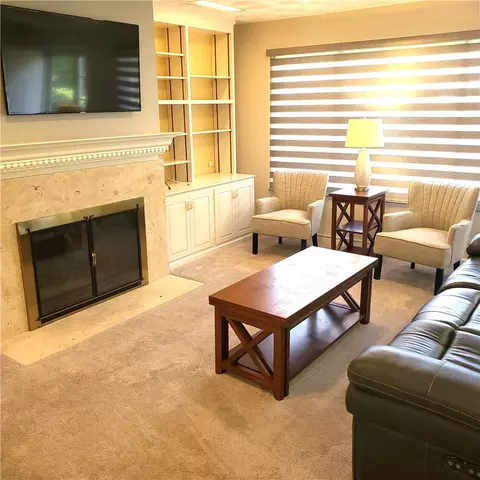 Living - 661 Orleans Ct, Warwick, RI 02886 photo 3 of 6