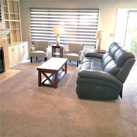 Living - 661 Orleans Ct, Warwick, RI 02886 photo 5 of 6