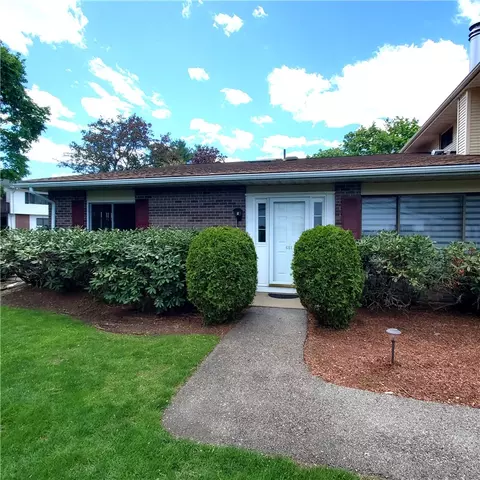 Exterior - 661 Orleans Ct, Warwick, RI 02886 photo 1 of 3