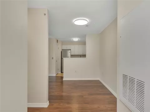 Living - 96 Mill St #303, Woonsocket, RI 02895 photo 4 of 11