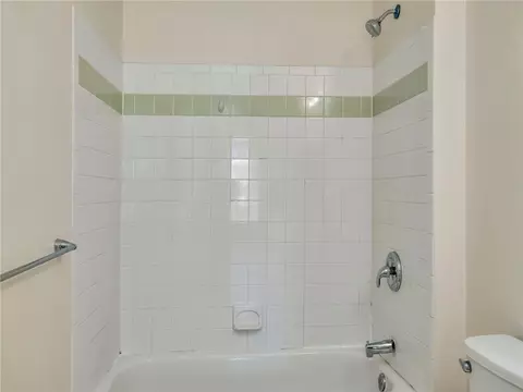 Bath - 96 Mill St #303, Woonsocket, RI 02895 photo 2 of 3