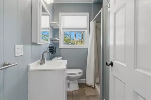 Bath - 31 W Shore Dr, Exeter, RI 02822 photo 1 of 1