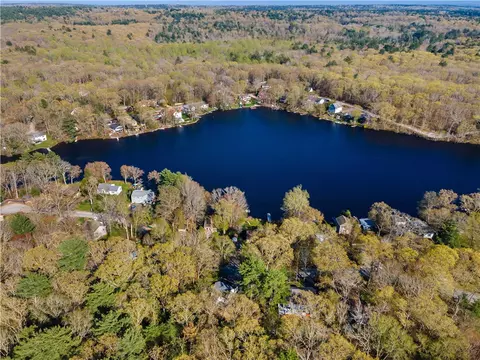 View/Area - 31 W Shore Dr, Exeter, RI 02822 photo 8 of 13