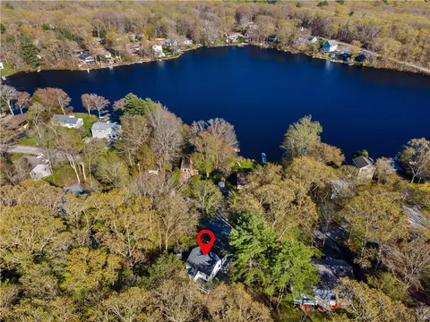 View/Area - 31 W Shore Dr, Exeter, RI 02822 photo 7 of 13