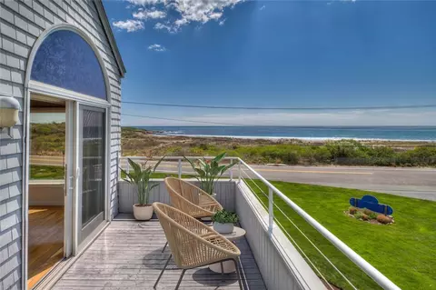 204 Bellevue Ct #204, Narragansett, RI 02882