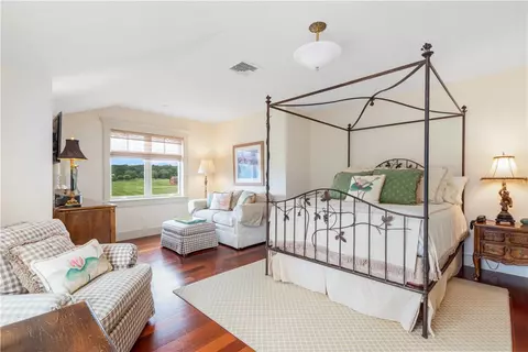 Bedroom - 1 Geralds Farm Dr, Exeter, RI 02822 photo 4 of 6