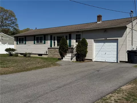 Exterior - 110 Marigold Dr, Warwick, RI 02889 photo 2 of 11
