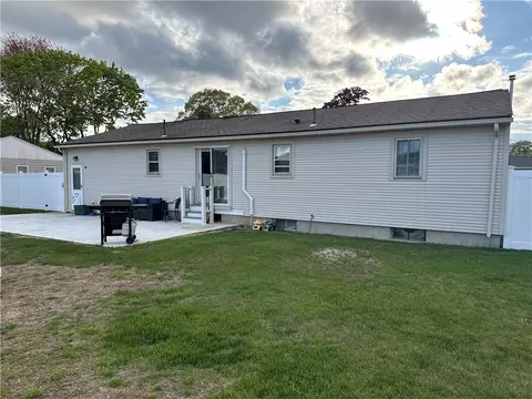 Exterior - 110 Marigold Dr, Warwick, RI 02889 photo 9 of 11