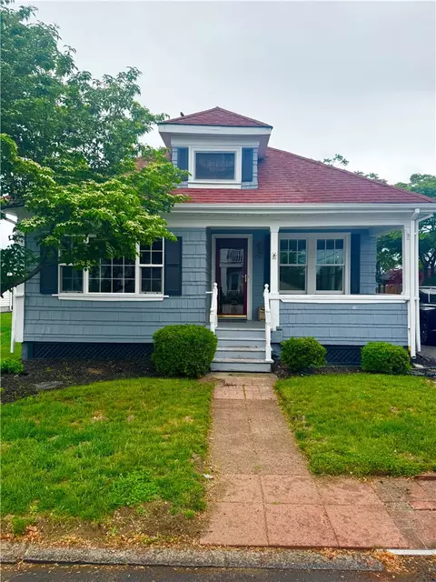 153 Chandler Ave, Pawtucket, RI 02860