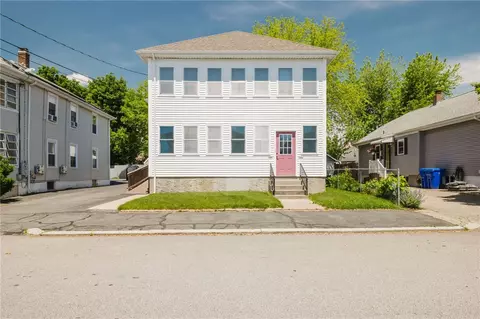 266 Norfolk Ave, Pawtucket, RI 02861