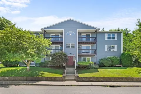 Exterior - 283 Privilege St #4, Woonsocket, RI 02895 photo 7 of 7