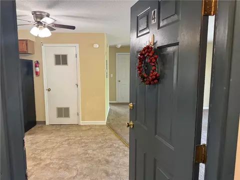 Entry Way - 283 Privilege St #4, Woonsocket, RI 02895 photo 1 of 2