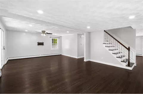 Living - 435 Maureen Cir, Mapleville, RI 02839 photo 1 of 8