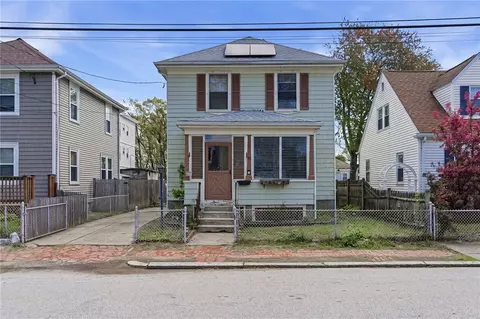 87 Elder St, Pawtucket, RI 02860