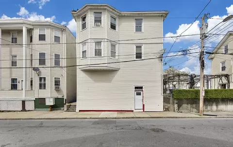 27 Greeley St, Providence, RI 02904