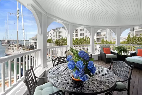 24 Brown And Howard #302, Newport, RI 02840