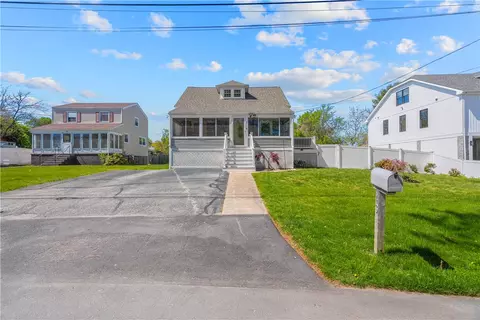 43 Samuel Gorton Ave, Warwick, RI 02889
