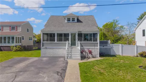 43 Samuel Gorton Ave, Warwick, RI 02889