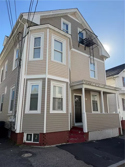 26 Greeley St, Providence, RI 02904