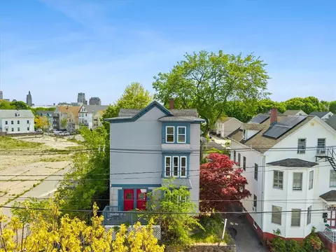 310 Orms St, Providence, RI 02908