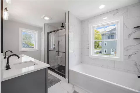 188 St Louis Ave, Woonsocket, RI 02895 photo 19
