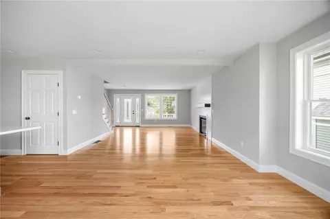 188 St Louis Ave, Woonsocket, RI 02895 photo 7