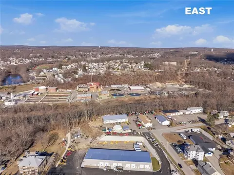413 Manville Rd, Woonsocket, RI 02895 photo 33