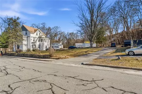 413 Manville Rd, Woonsocket, RI 02895 photo 13