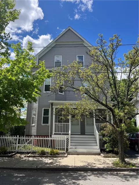 41 Washington Ave, Cranston, RI 02920