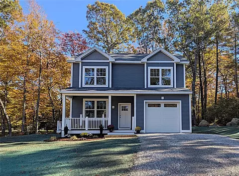 24 Yeles Ln, Rockville, RI 02873