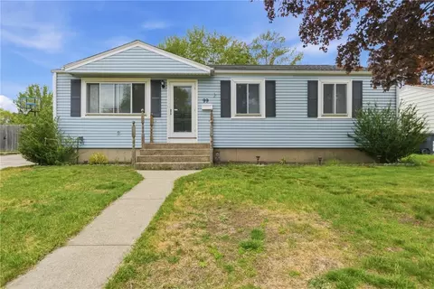 99 Potomac Rd, Warwick, RI 02888