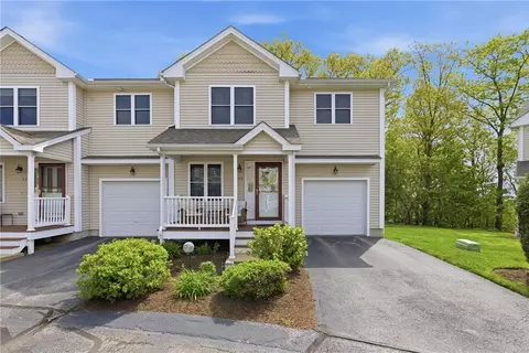 49 Silver Cup Cir, West Warwick, RI 02893