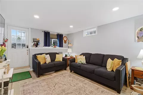 107 Irene Blvd, Woonsocket, RI 02895 photo 11