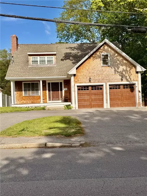 571 Fruit Hill Ave, North Providence, RI 02911