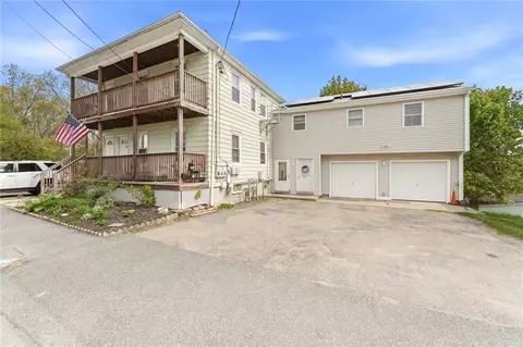 167 Central St, Manville, RI 02838