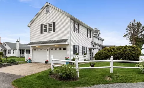 41 Buena Vista Dr, North Kingstown, RI 02852