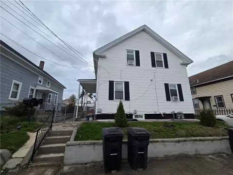 62 Maple Ave, Johnston, RI 02919