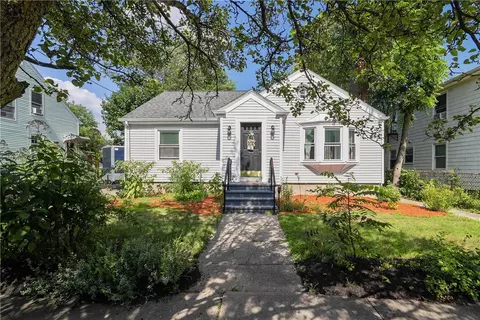 70 Brewster St, Pawtucket, RI 02860