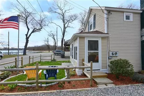 Other - 213 Ottawa Ave, Warwick, RI 02889 photo 2 of 4