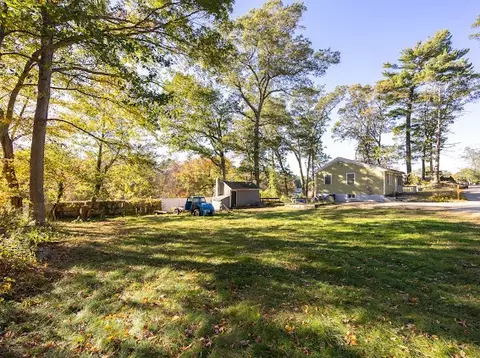 Exterior - 106 Echo Rd, Glocester, RI 02814 photo 7 of 14