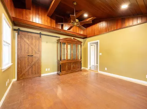 Living - 106 Echo Rd, Glocester, RI 02814 photo 3 of 5