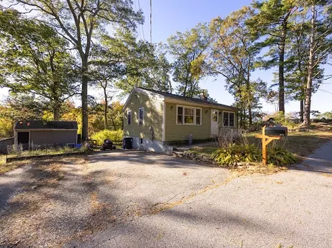Exterior - 106 Echo Rd, Glocester, RI 02814 photo 9 of 14