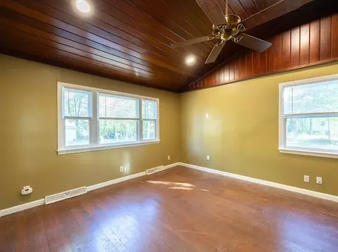 Living - 106 Echo Rd, Glocester, RI 02814 photo 1 of 5