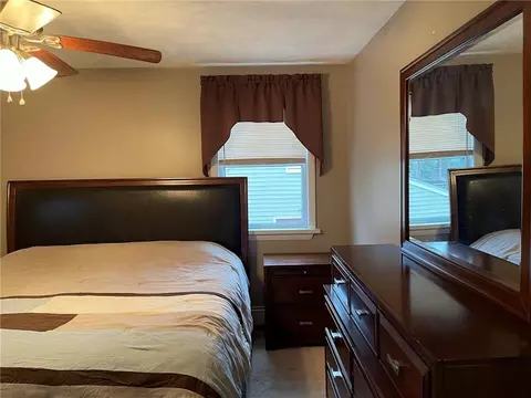 Bedroom - 63 Capwell Ave, Woonsocket, RI 02895 photo 2 of 5
