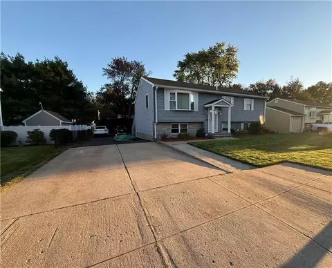 Exterior - 63 Capwell Ave, Woonsocket, RI 02895 photo 1 of 5