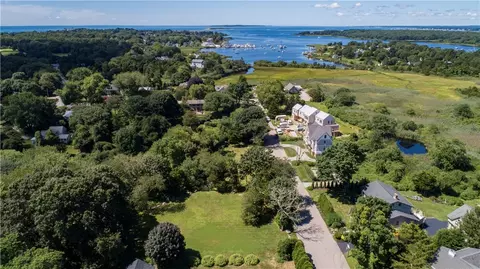 6 Fox Run Run, Westerly, RI 02891 photo 3