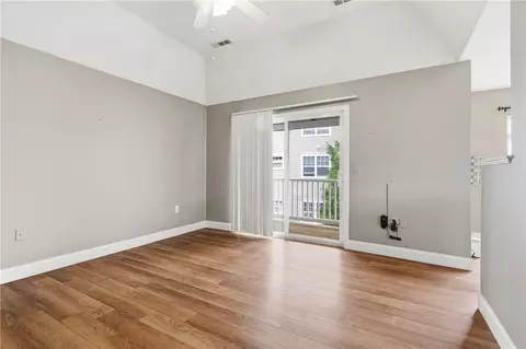 Living - 114 Mill St #303, Woonsocket, RI 02895 photo 4 of 4
