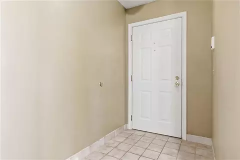 Entry Way - 114 Mill St #303, Woonsocket, RI 02895 photo 3 of 4