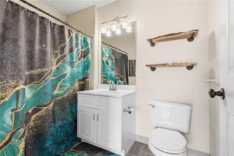 Bath - 114 Mill St #303, Woonsocket, RI 02895 photo 1 of 2